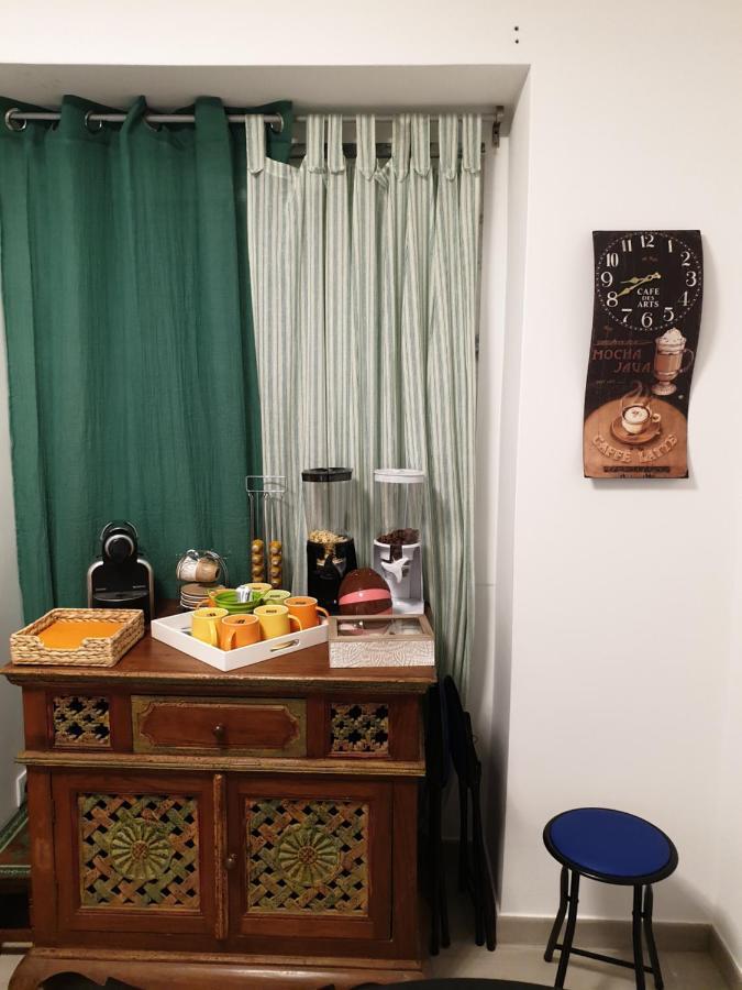 Lisbon Hostel Terminal 4 ภายนอก รูปภาพ
